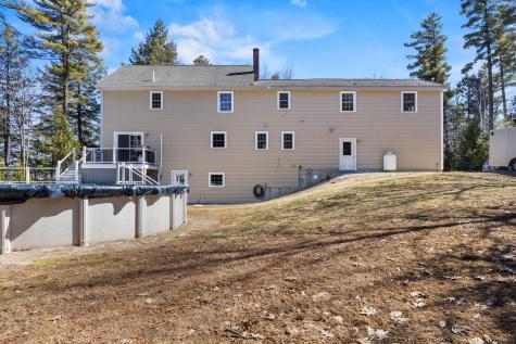7 Roman Woods Way Gray ME 04039