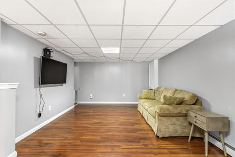 7 Roman Woods Way Gray ME 04039
