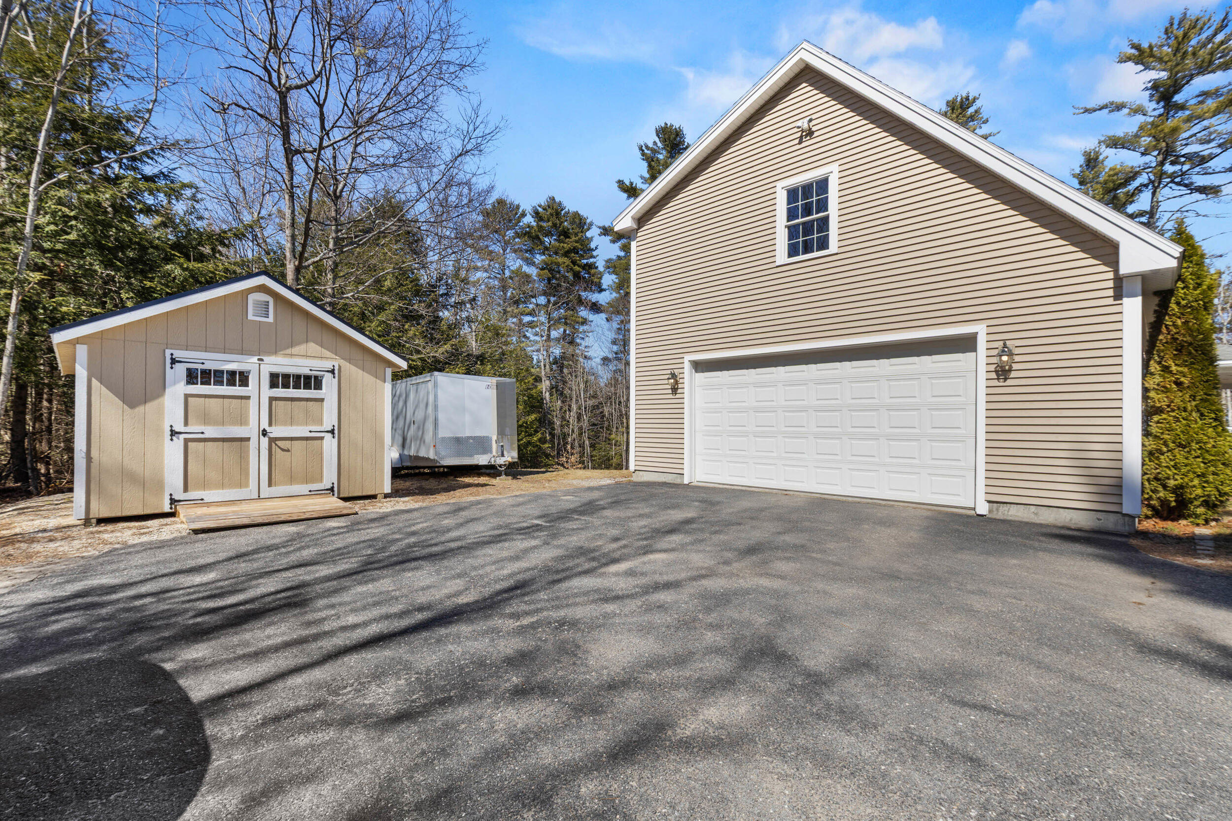 7 Roman Woods Way Gray ME 04039