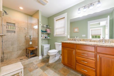 6 Macintosh Lane Lewiston ME 04240