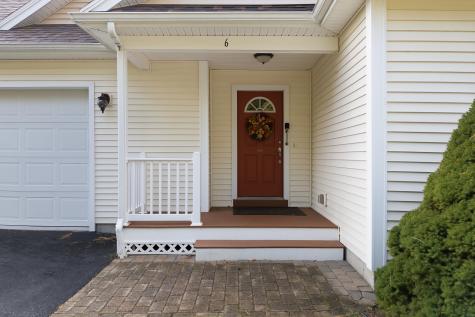 6 Macintosh Lane Lewiston ME 04240