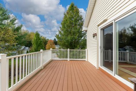 6 Macintosh Lane Lewiston ME 04240