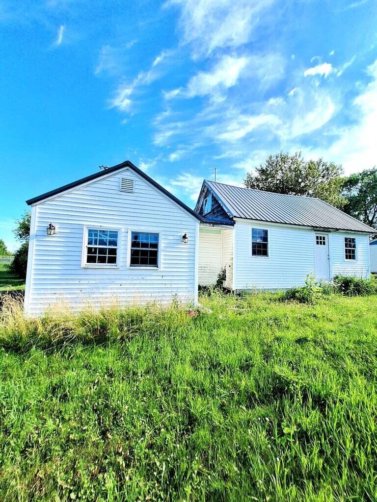 19 Glendale Road Caribou ME 04736