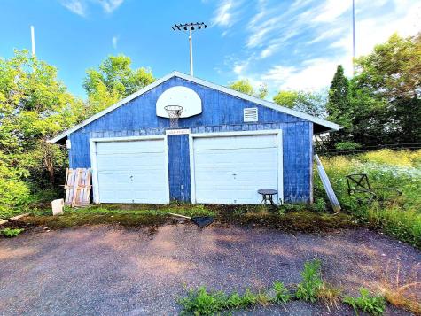 19 Glendale Road Caribou ME 04736