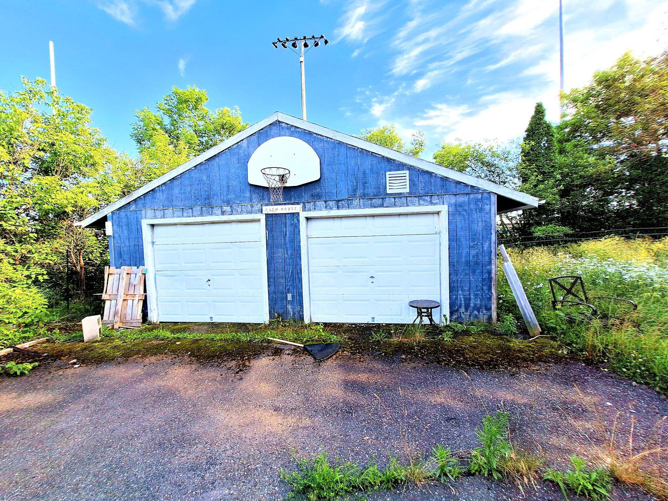 19 Glendale Road Caribou ME 04736