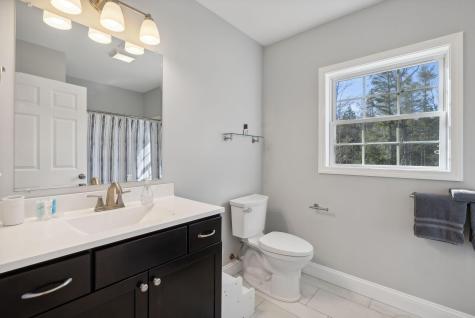 5 & 6 Harmony Way Falmouth ME 04105