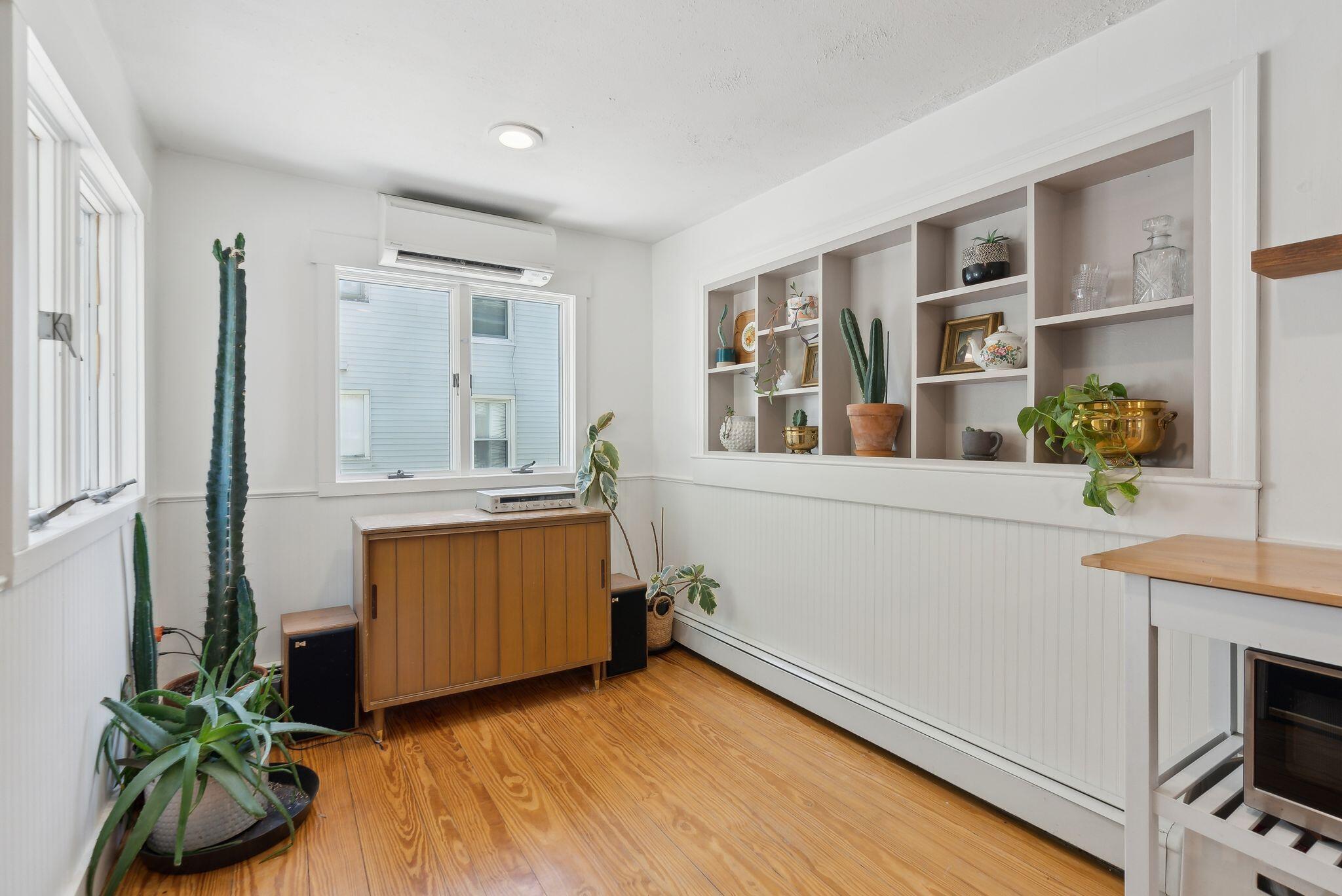 239 Auburn Street Portland ME 04103