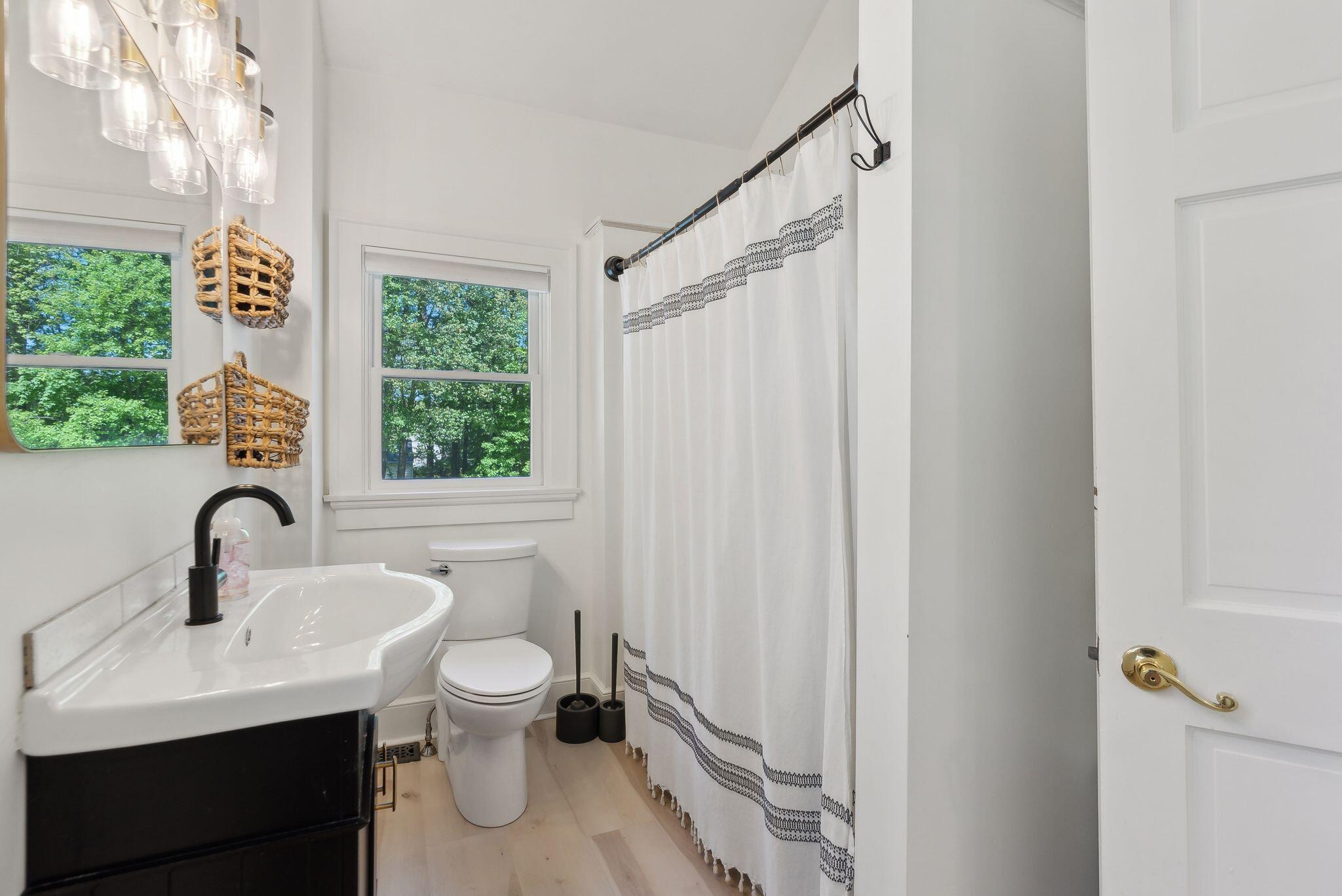 239 Auburn Street Portland ME 04103