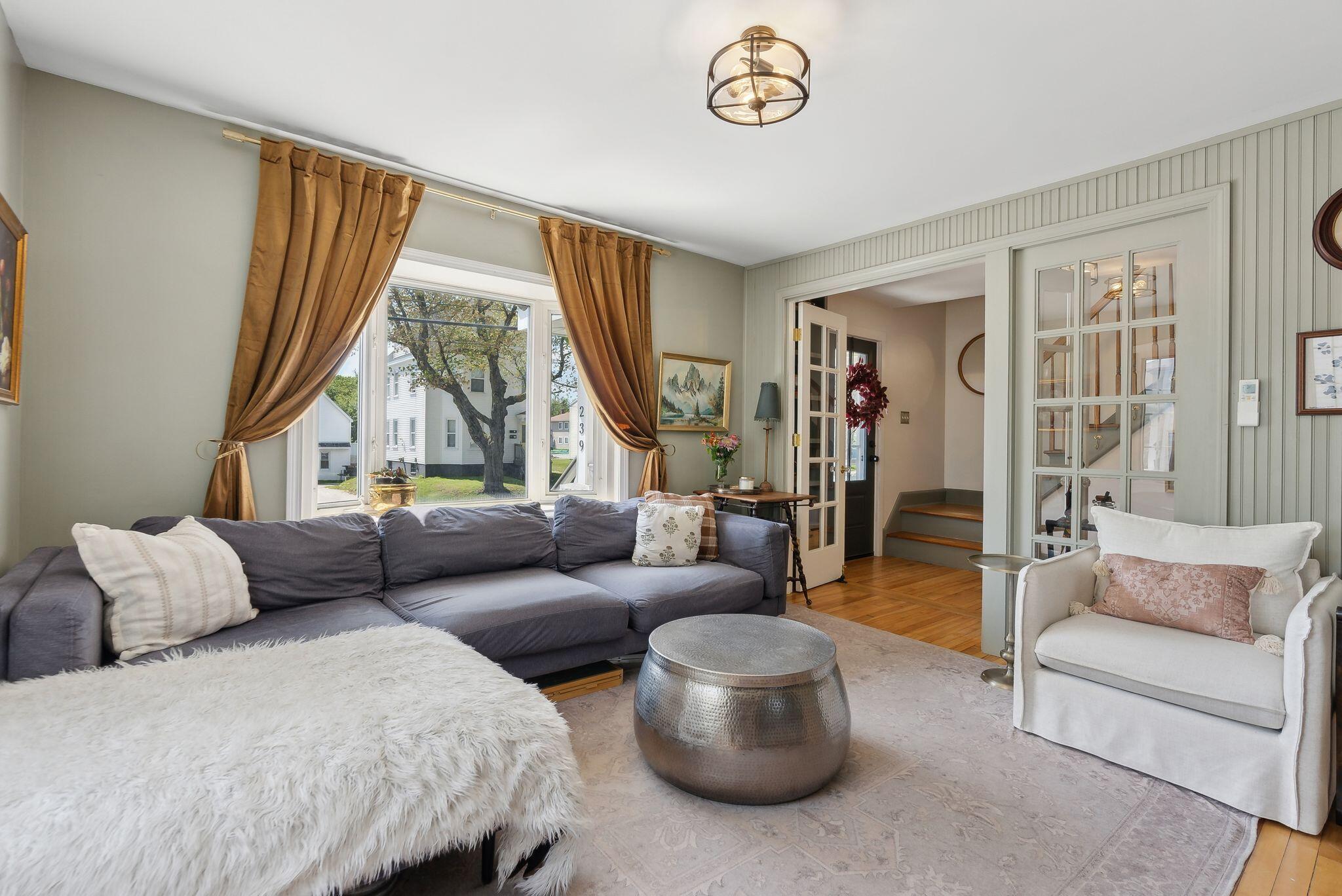 239 Auburn Street Portland ME 04103