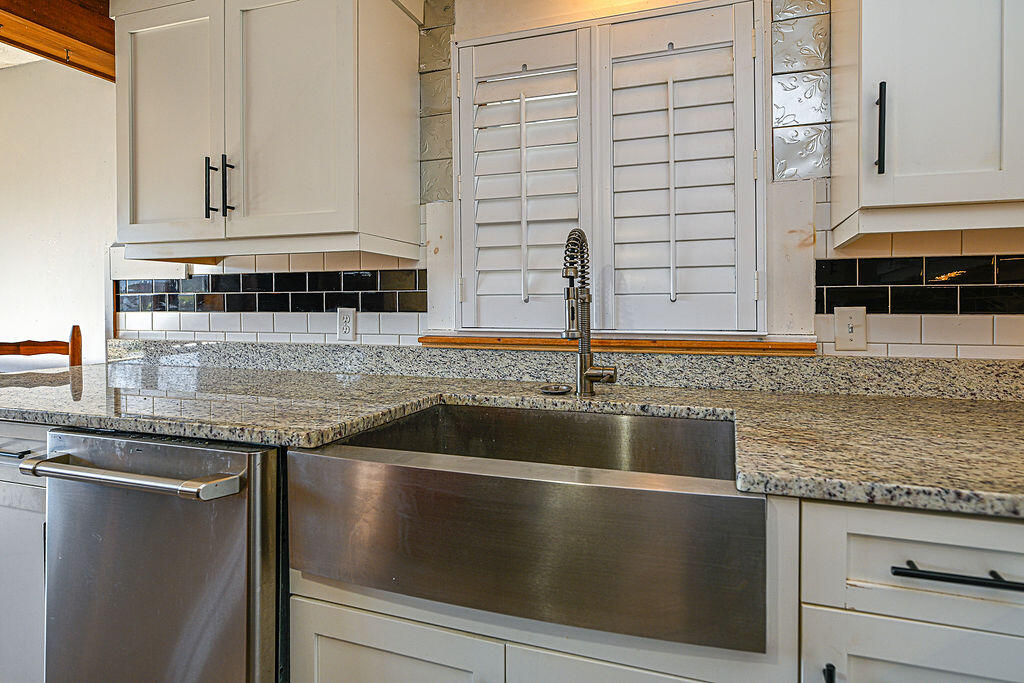 28 Ridgewood Road Eliot ME 03903