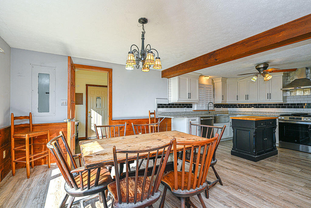 28 Ridgewood Road Eliot ME 03903