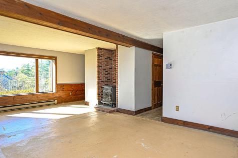 28 Ridgewood Road Eliot ME 03903