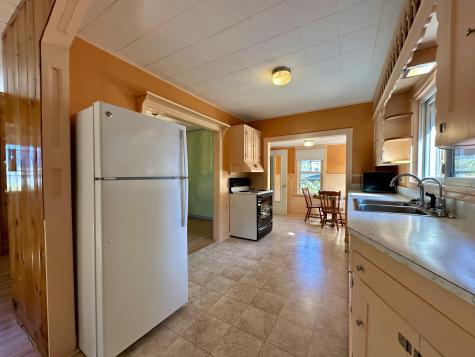 22 Salmond Street Belfast ME 04915