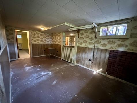 22 Salmond Street Belfast ME 04915