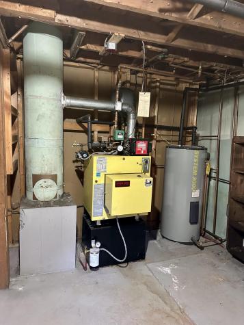 22 Salmond Street Belfast ME 04915