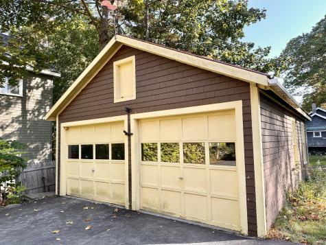 22 Salmond Street Belfast ME 04915