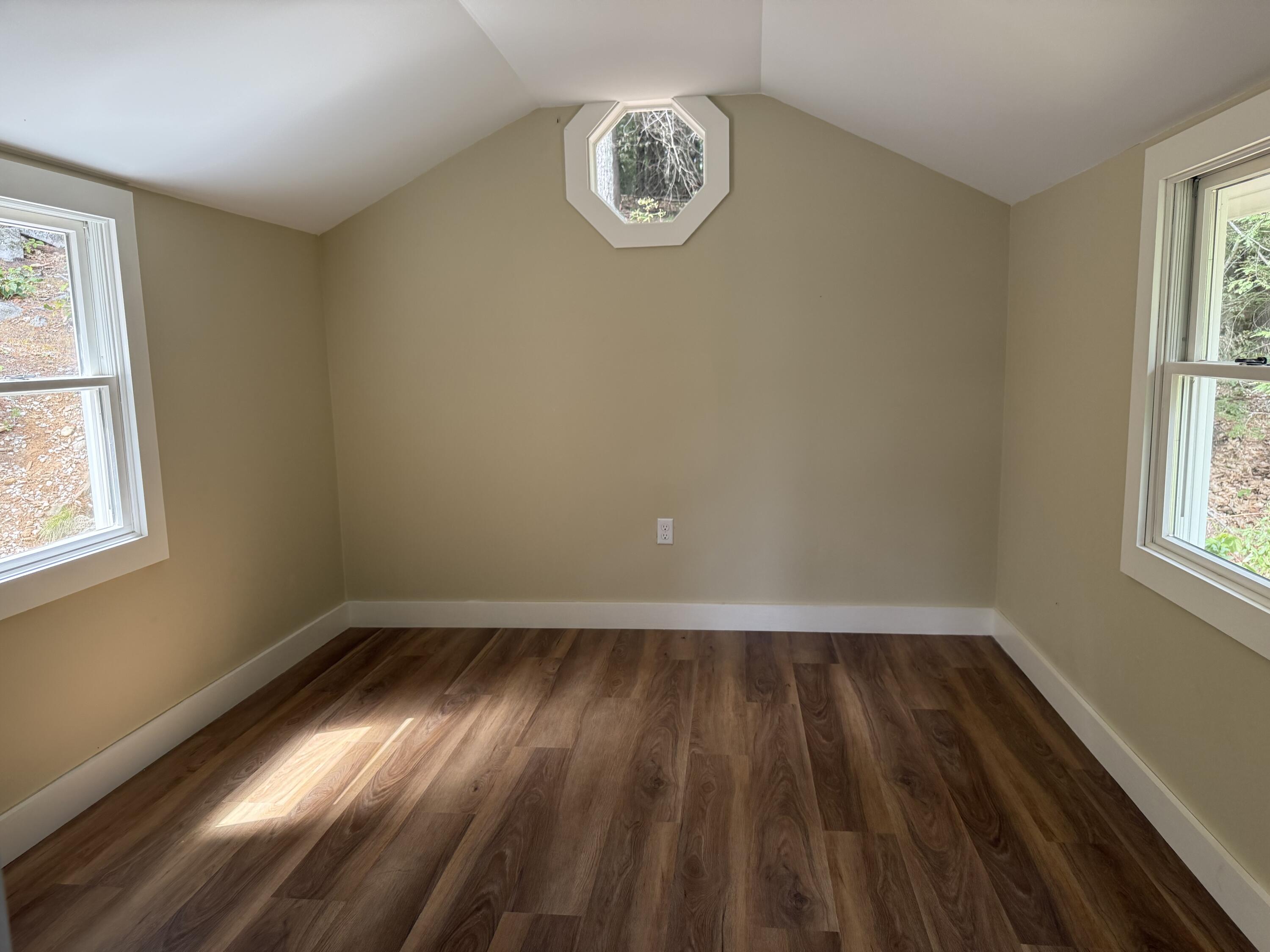 161 Molyneaux Road Camden ME 04843