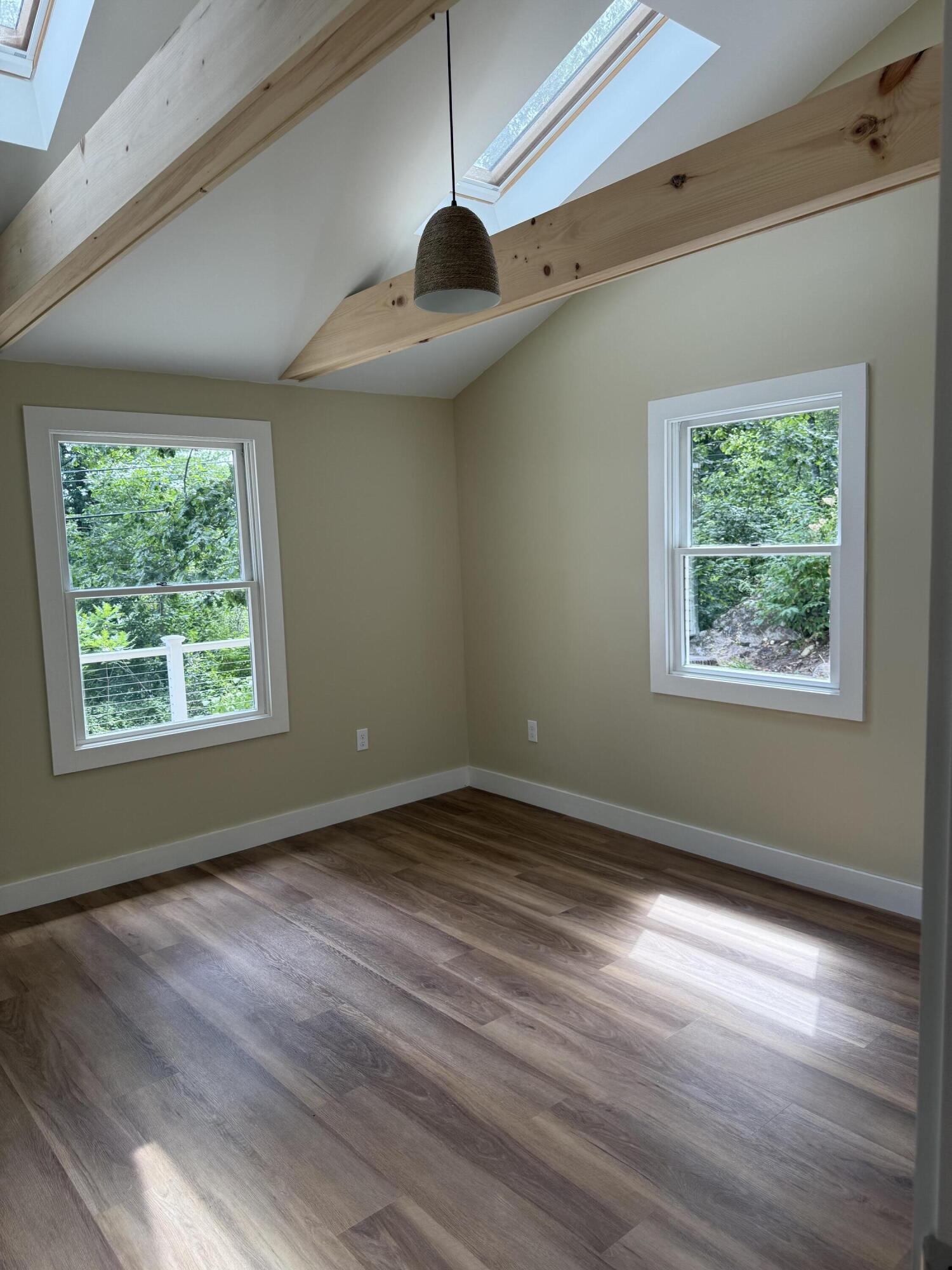 161 Molyneaux Road Camden ME 04843