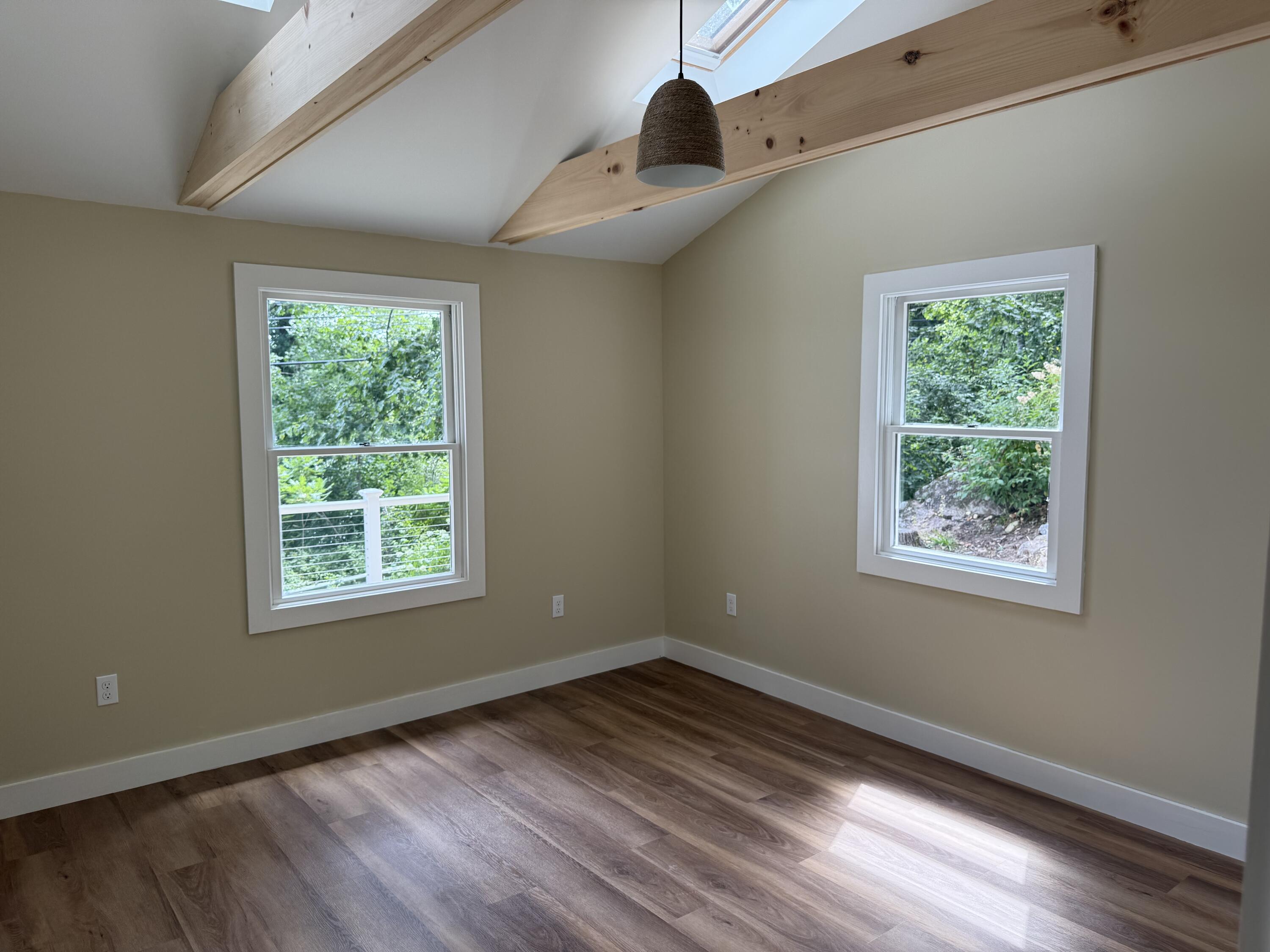 161 Molyneaux Road Camden ME 04843