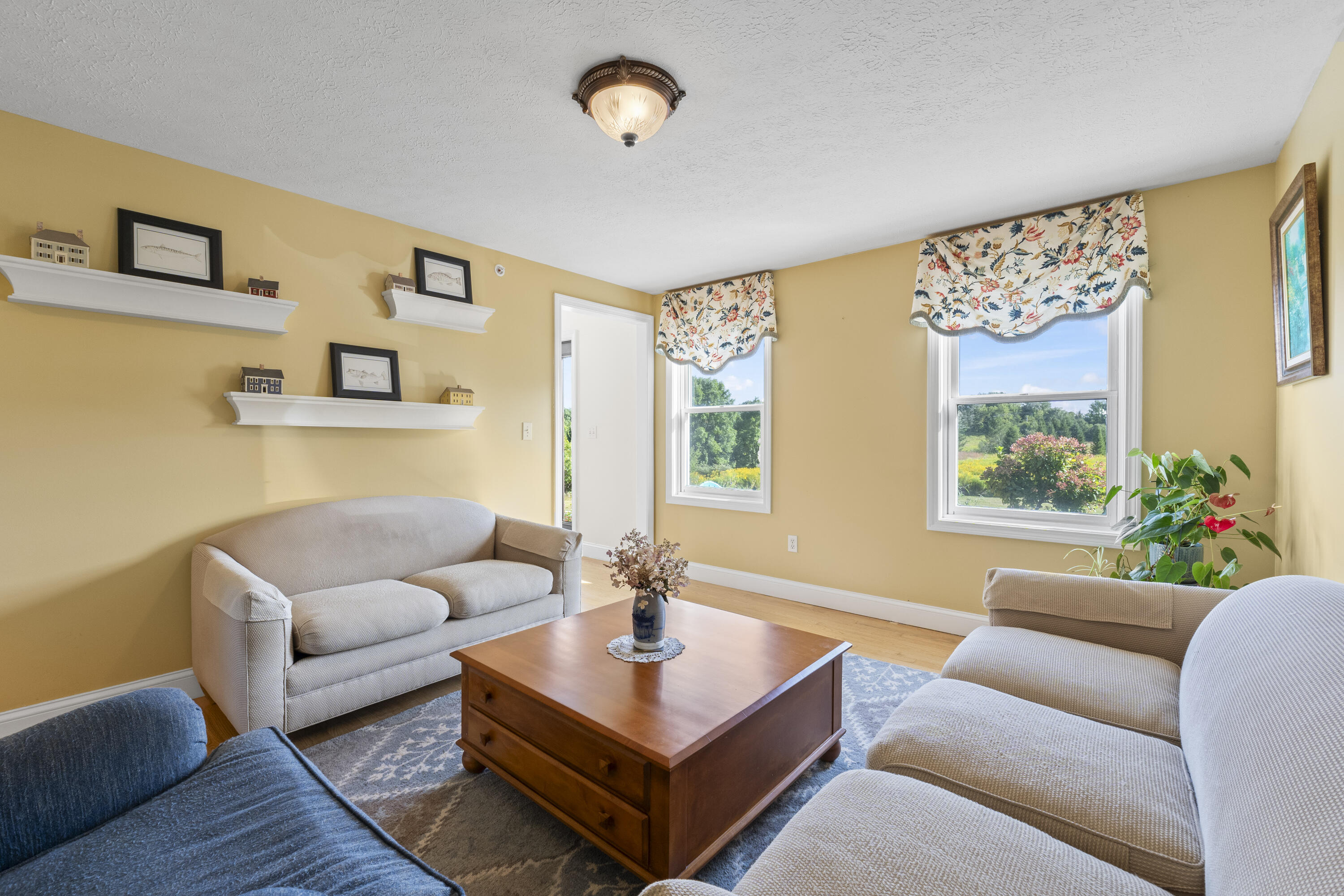 19 Dundee Road Gorham ME 04038