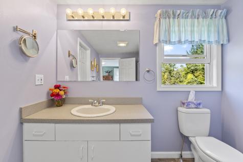 19 Dundee Road Gorham ME 04038