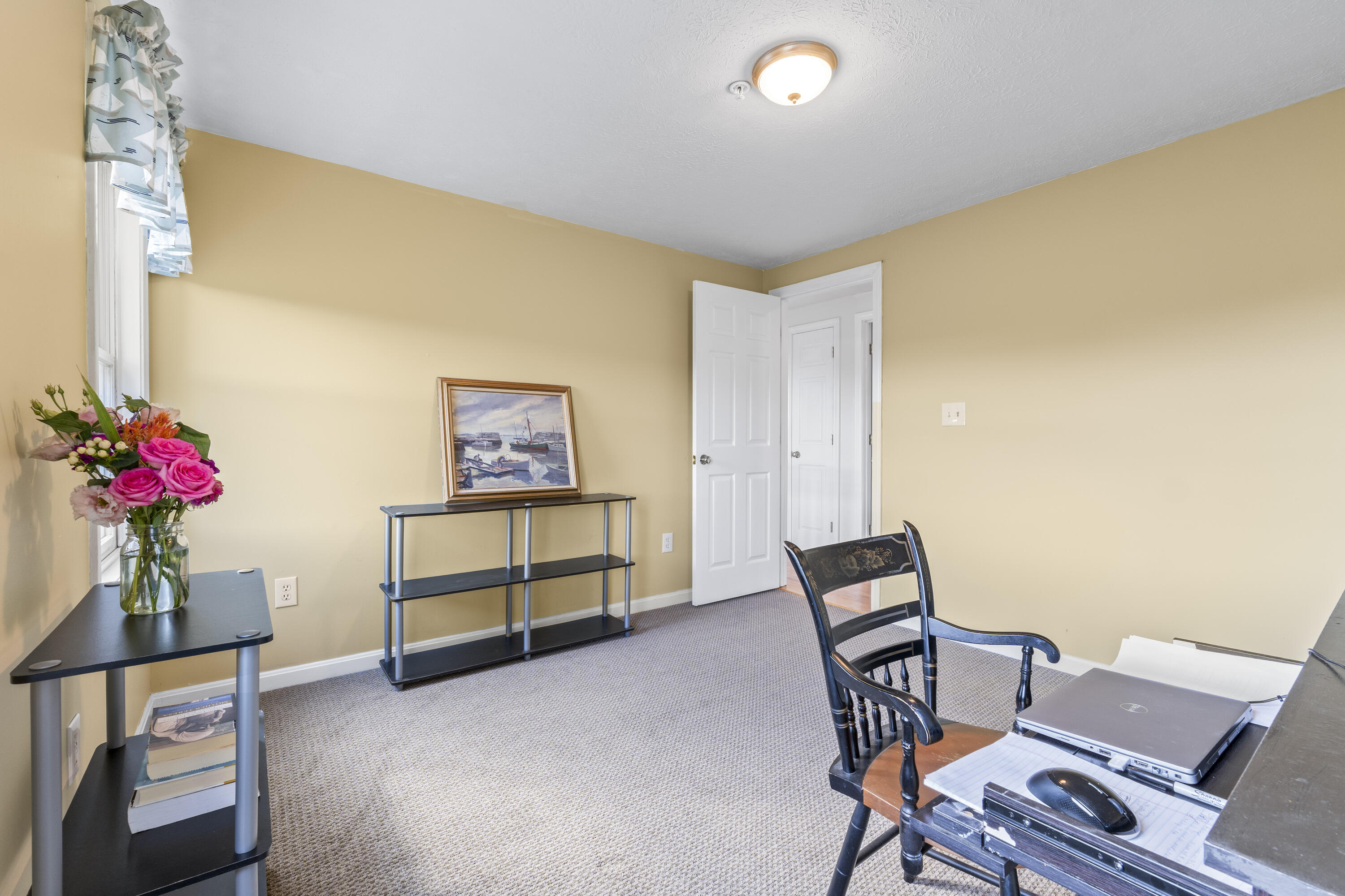 19 Dundee Road Gorham ME 04038