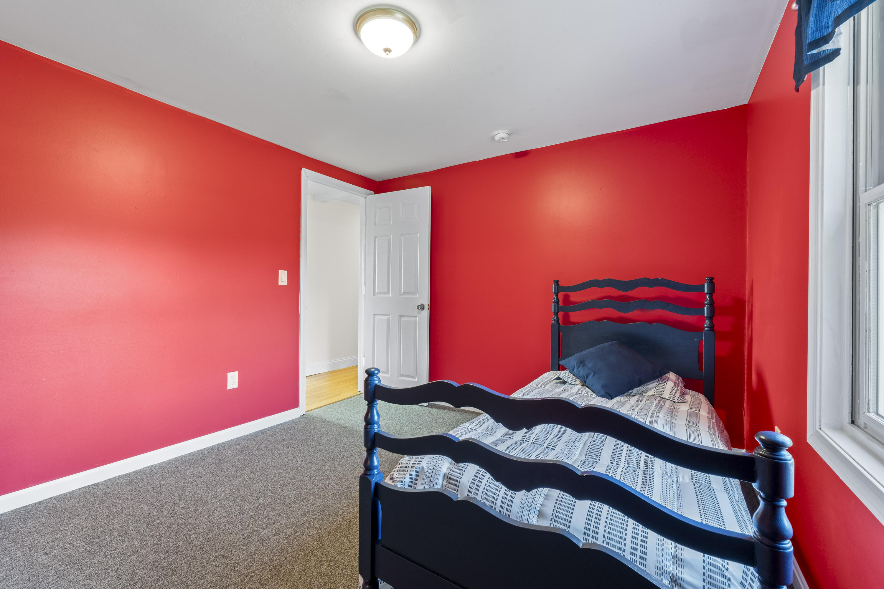 19 Dundee Road Gorham ME 04038