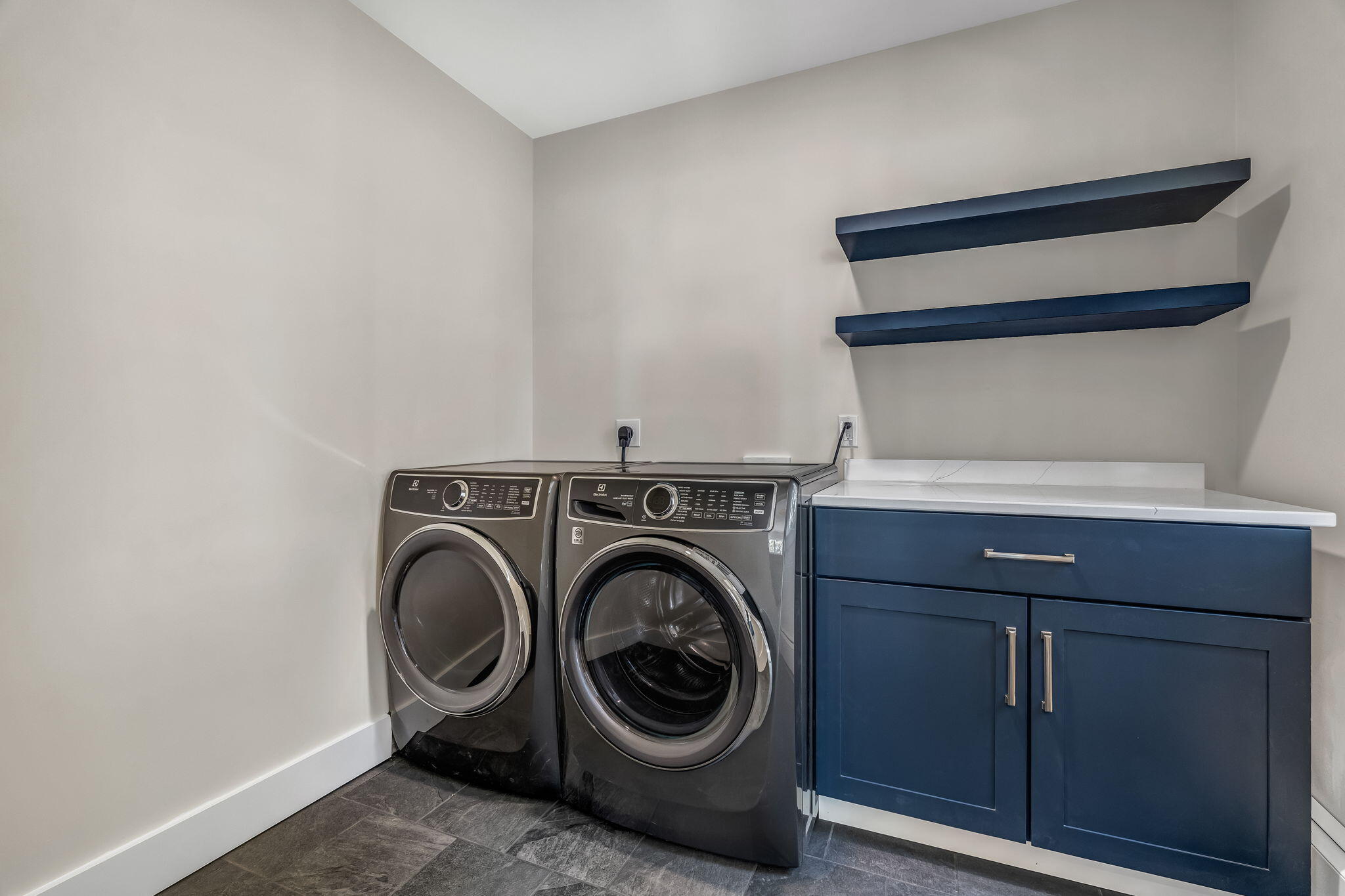 82 Falcon Lane Lamoine ME 04605