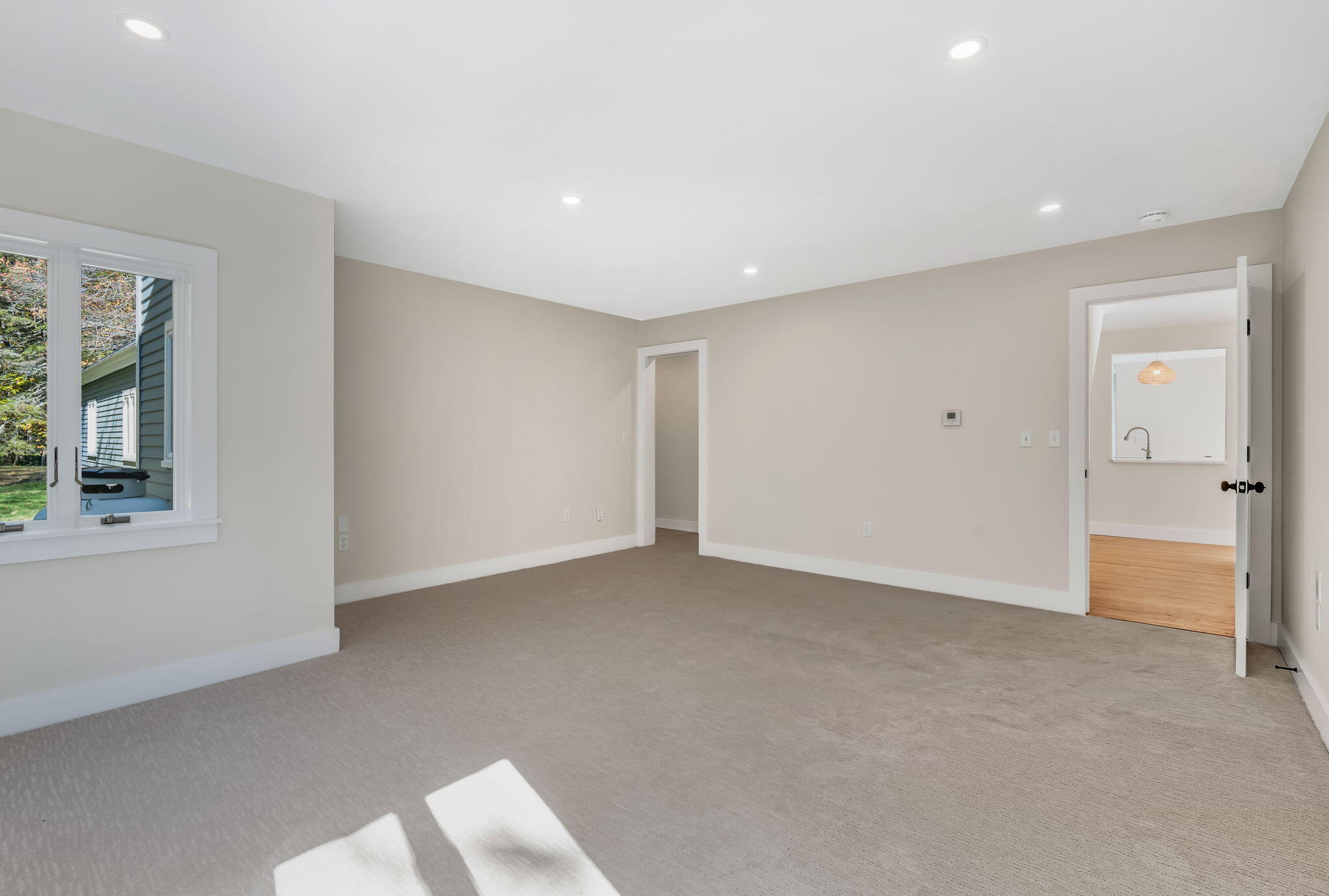 82 Falcon Lane Lamoine ME 04605