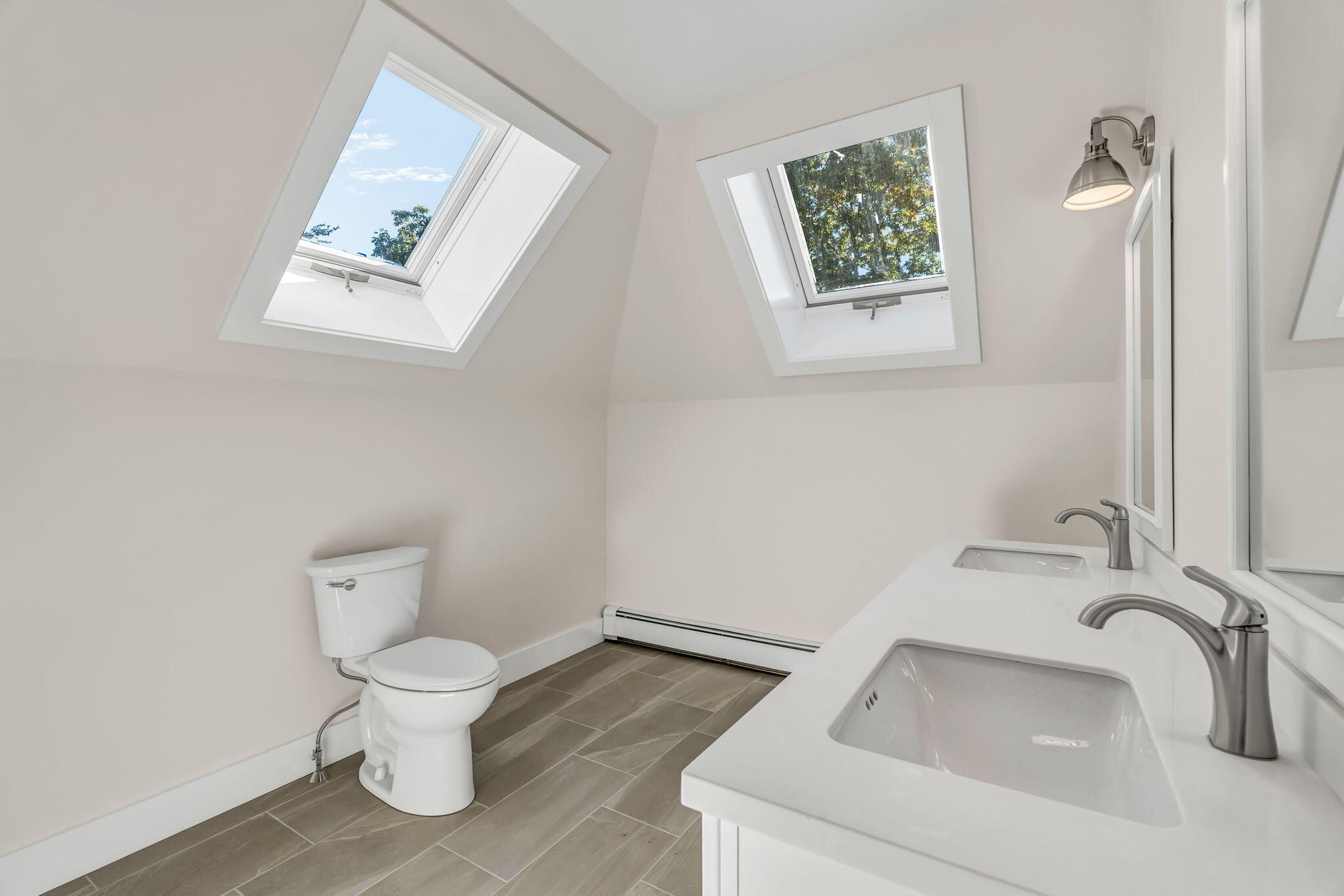 82 Falcon Lane Lamoine ME 04605