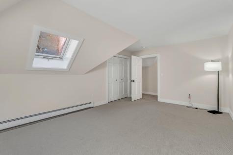 82 Falcon Lane Lamoine ME 04605