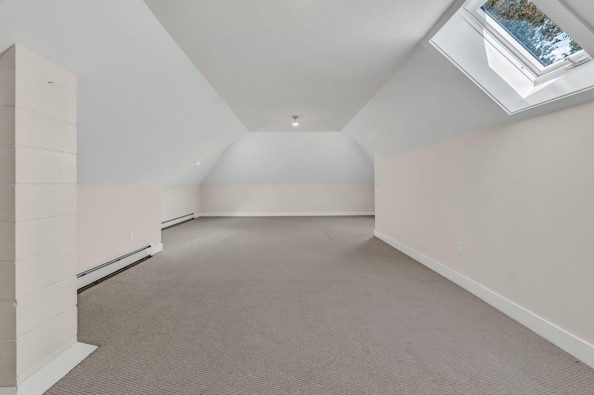 82 Falcon Lane Lamoine ME 04605