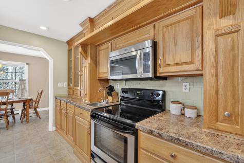 12 Honeysuckle Lane Brunswick ME 04011