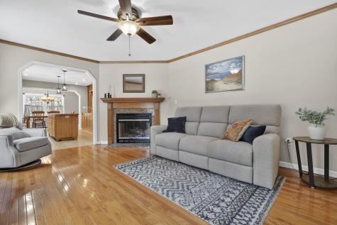 12 Honeysuckle Lane Brunswick ME 04011