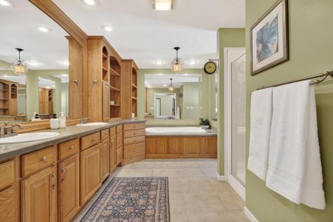 12 Honeysuckle Lane Brunswick ME 04011