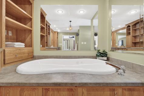 12 Honeysuckle Lane Brunswick ME 04011