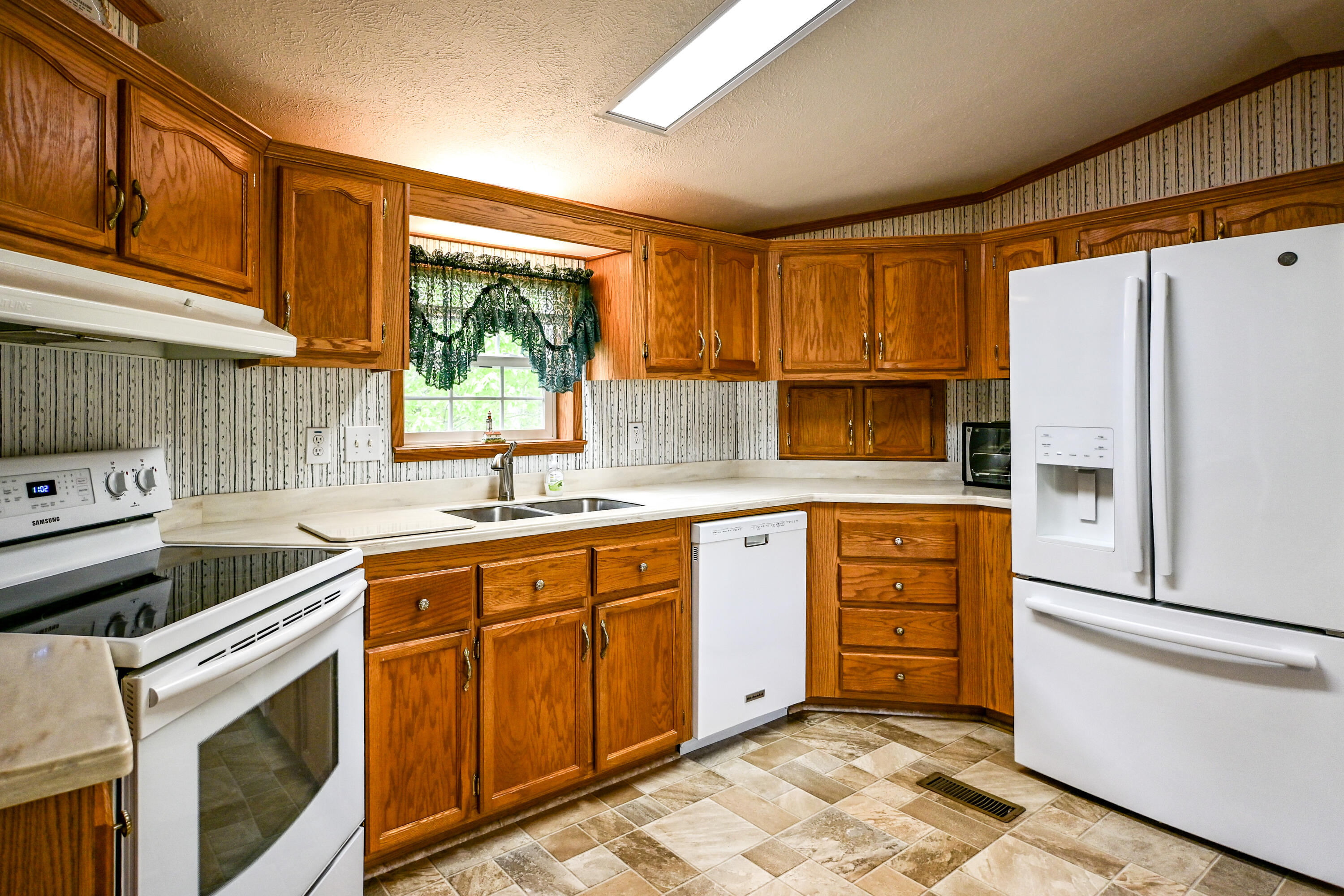 1 Kimberly Lane Arundel ME 04046