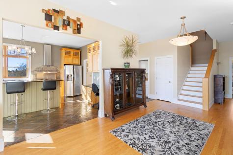 38 W. Main W Main Street Vinalhaven ME 04863