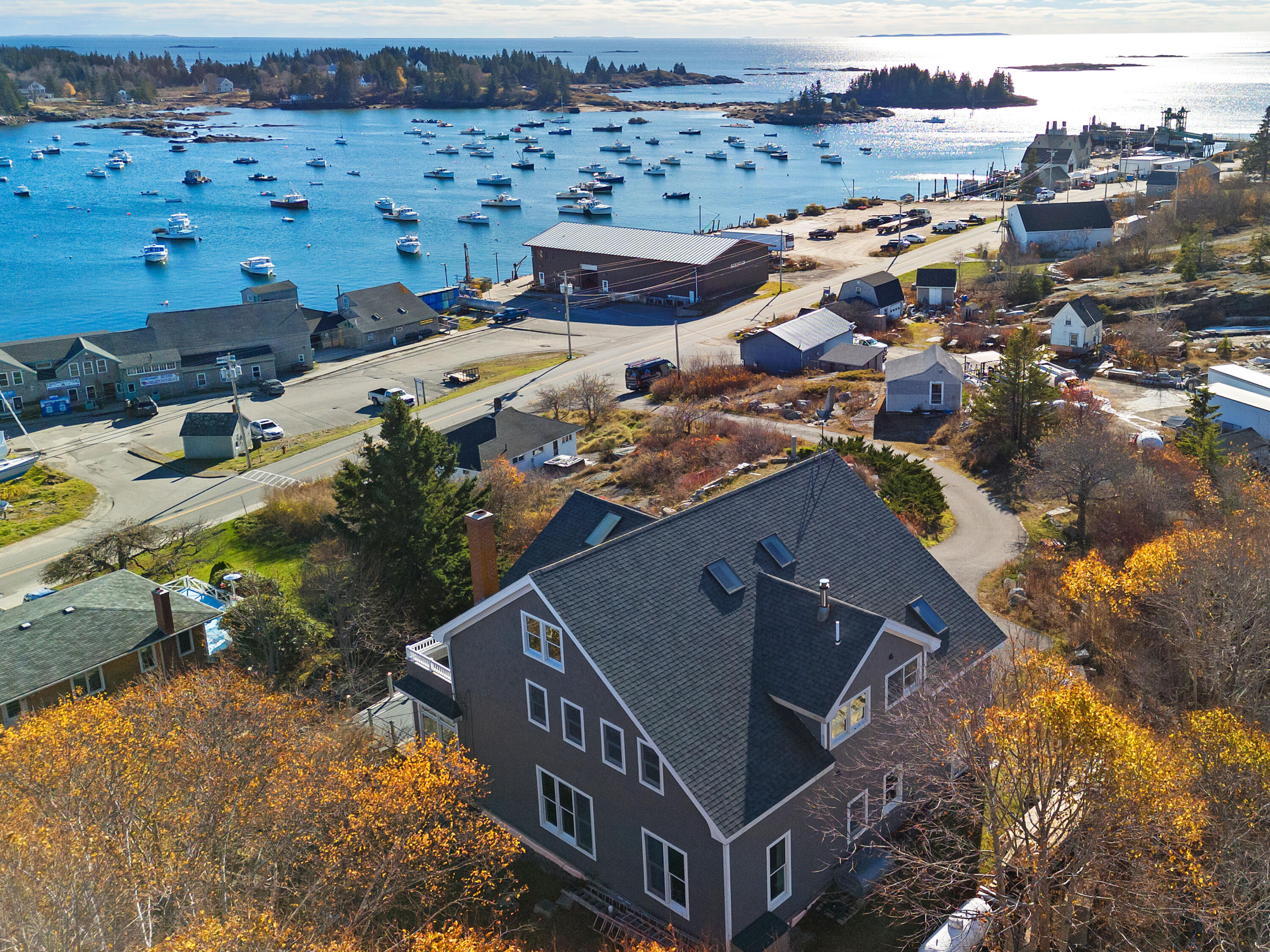 38 W. Main W Main Street Vinalhaven ME 04863