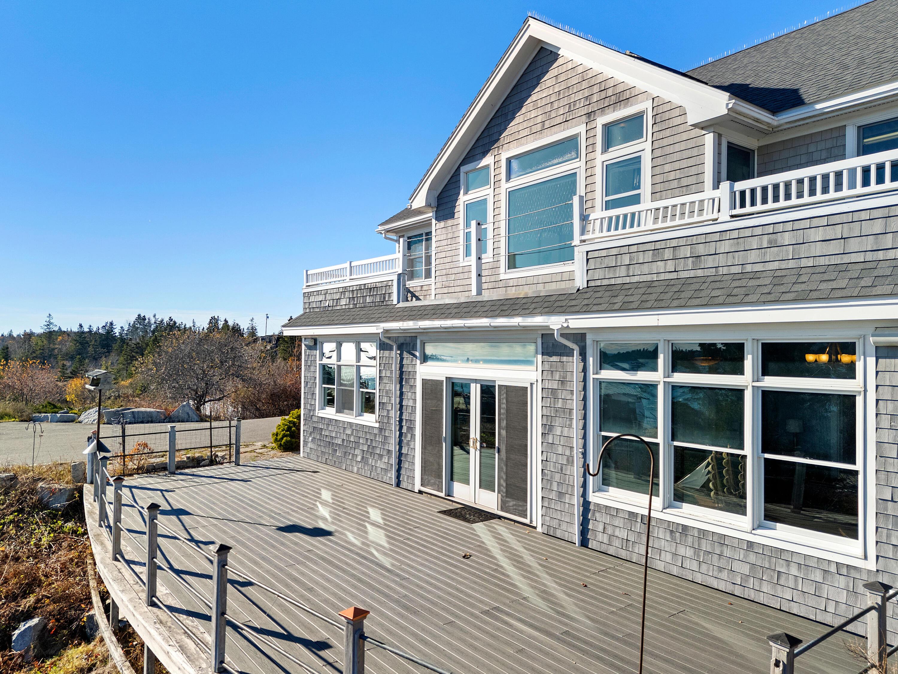 38 W. Main W Main Street Vinalhaven ME 04863