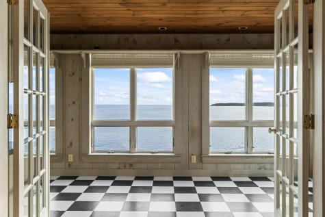 81 Nubble Road York ME 03909