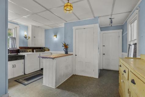 576 Back River Road Boothbay ME 04537