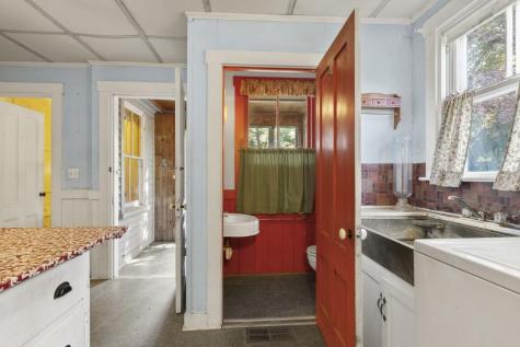 576 Back River Road Boothbay ME 04537