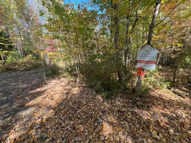 3-5 Gravy Lane Bradford ME 04410