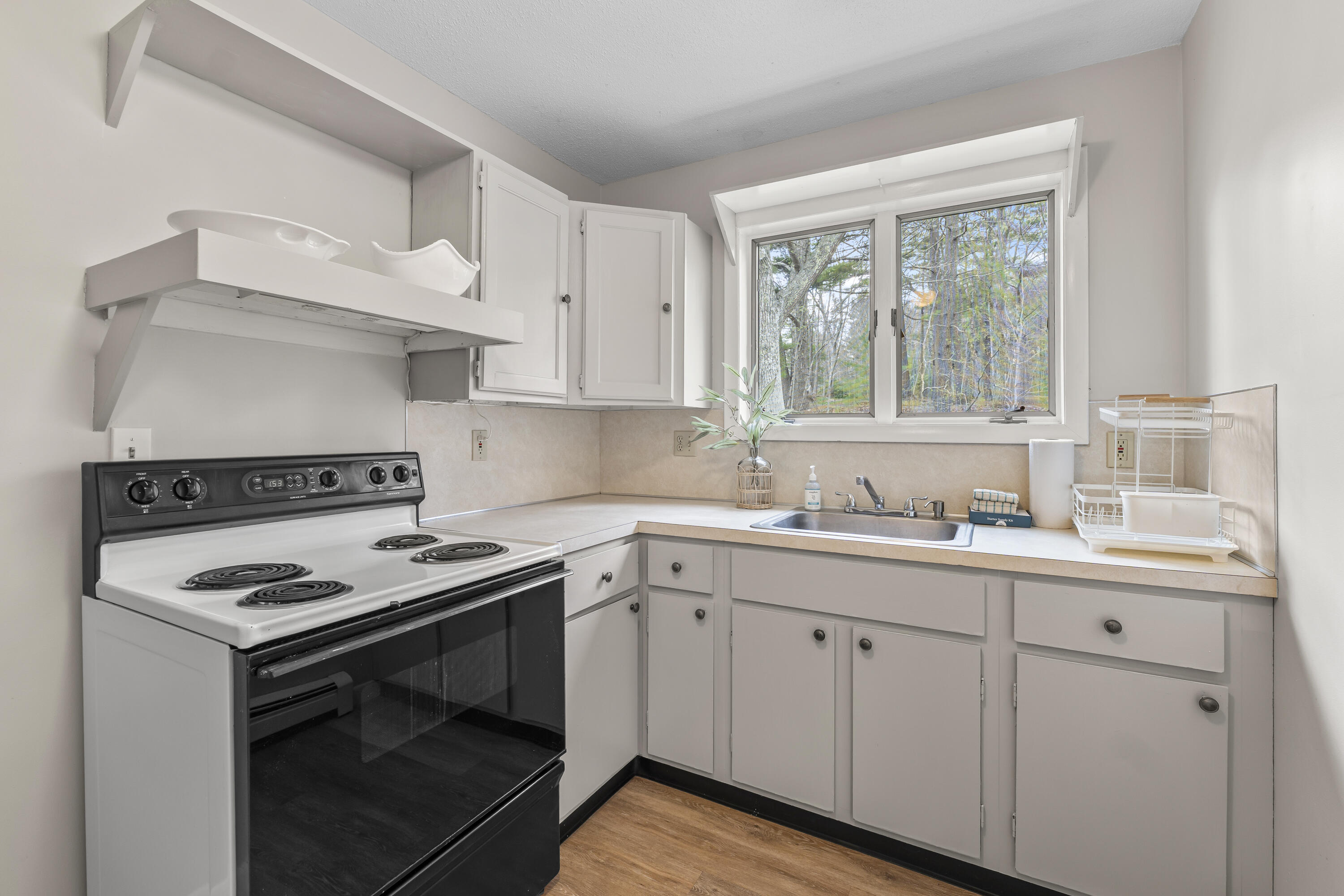 176 Shore Road York ME 03902