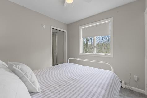 176 Shore Road York ME 03902