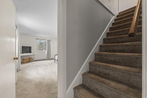 176 Shore Road York ME 03902