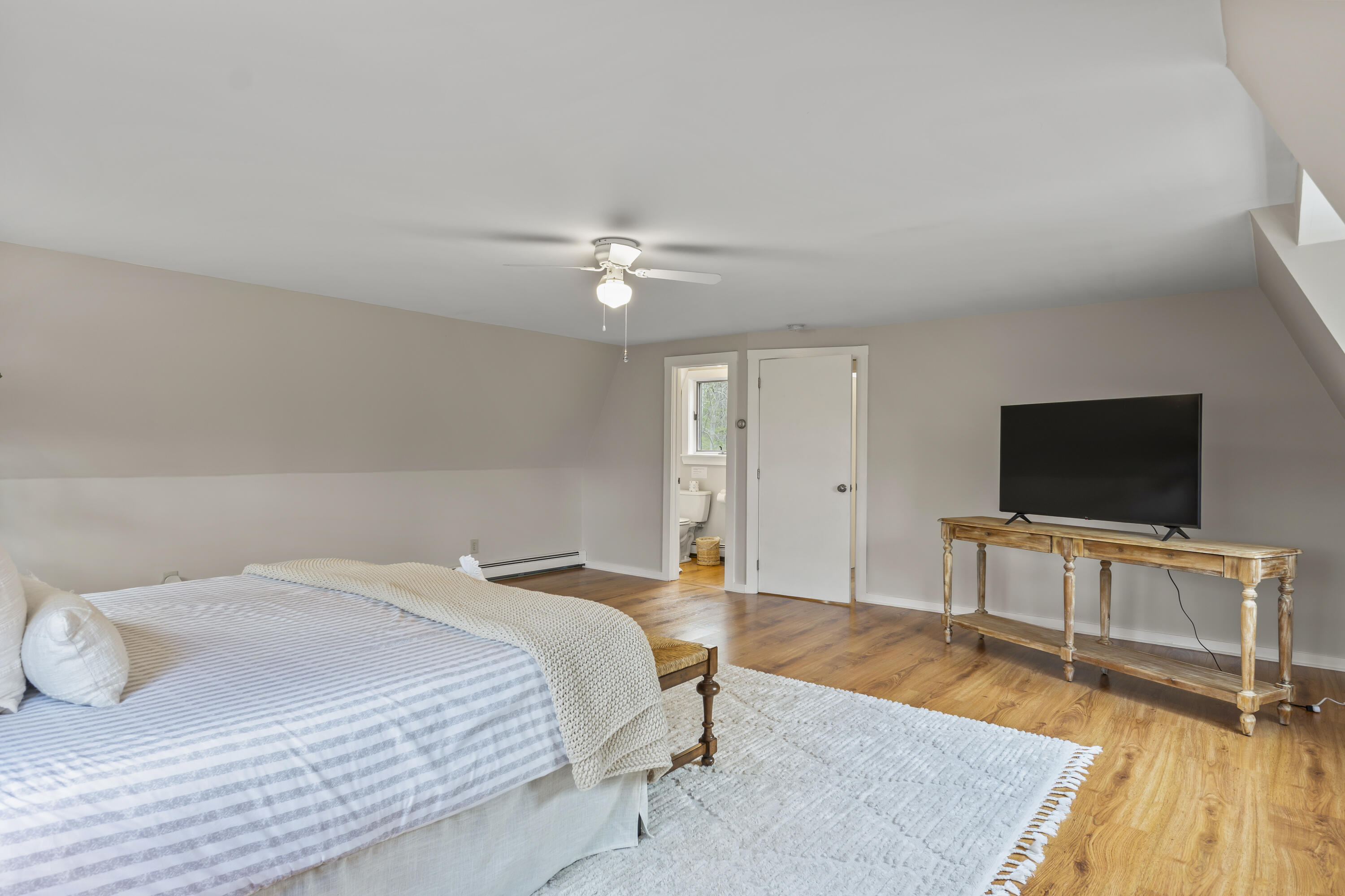 176 Shore Road York ME 03902