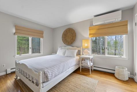 176 Shore Road York ME 03902