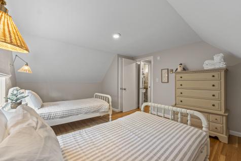 176 Shore Road York ME 03902